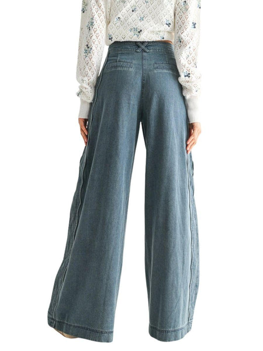 Jeans Pierna Ancha con Escarola Lateral