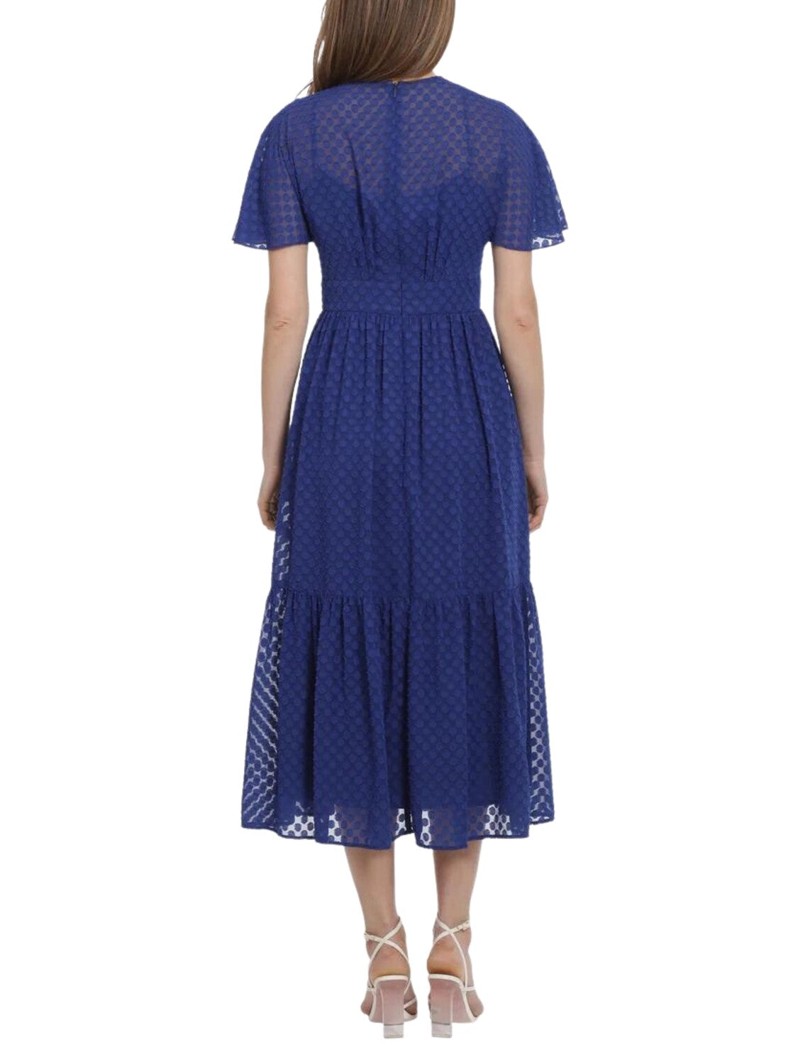 Vestido Midi de manga corta con lunares.