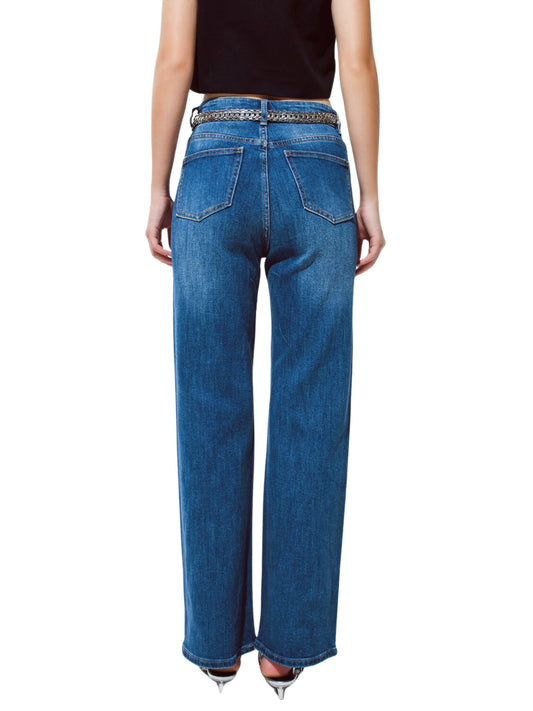 Jeans rectos en denim metálico. - Escorpio Boutique