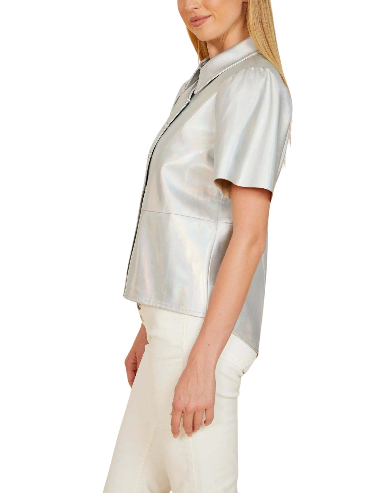 Blusa de piel vegana
