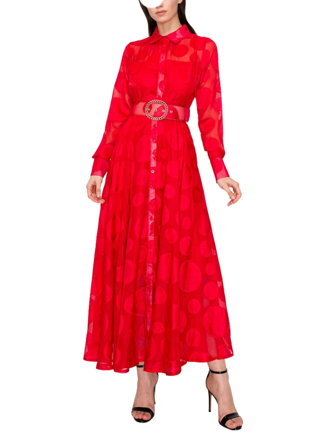 Maxi vestido de lunares con manga larga