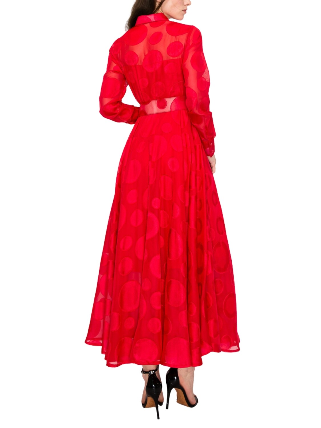 Maxi vestido de lunares con manga larga