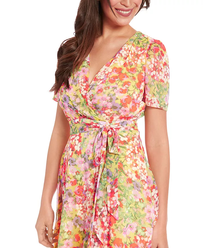 Vestido corto con escarola