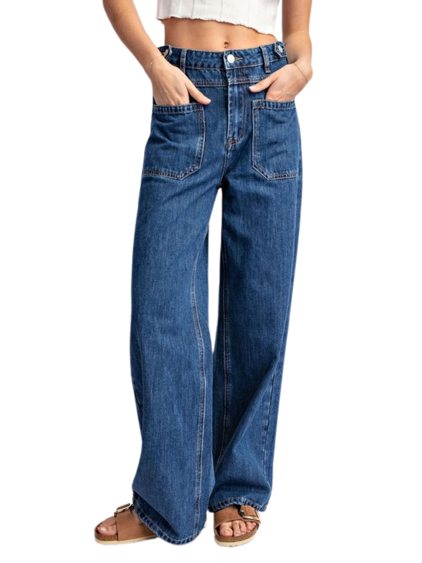 Jeans rectos con bolsas al frente.