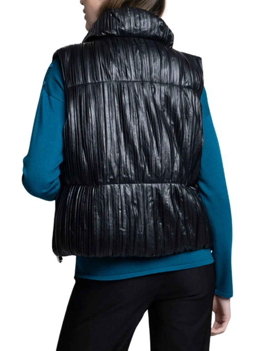 Chaleco en piel vegana con efecto plisado - Escorpio Boutique