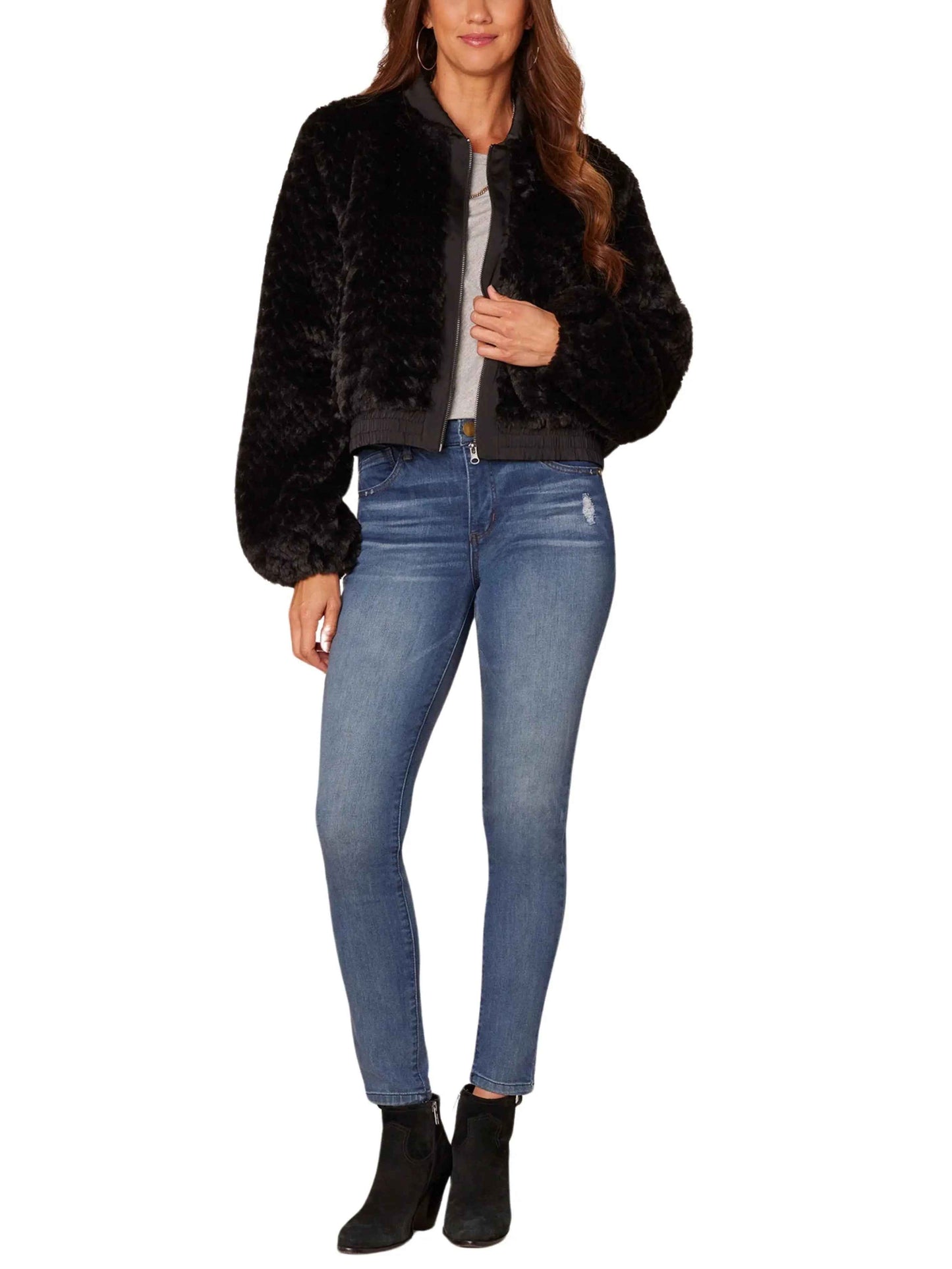 Chaqueta corta en piel vegana. - Escorpio Boutique