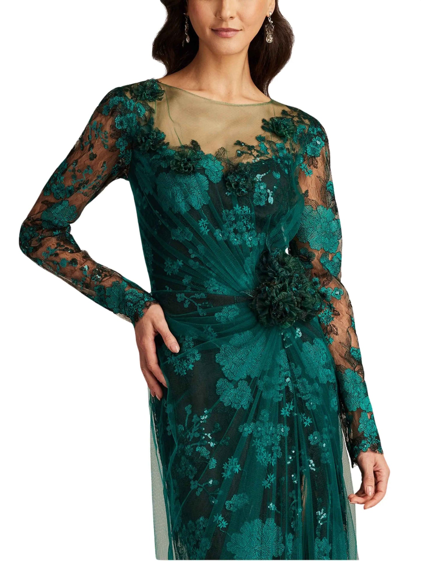 Vestido largo manga larga con bordado 3 D - Escorpio Boutique