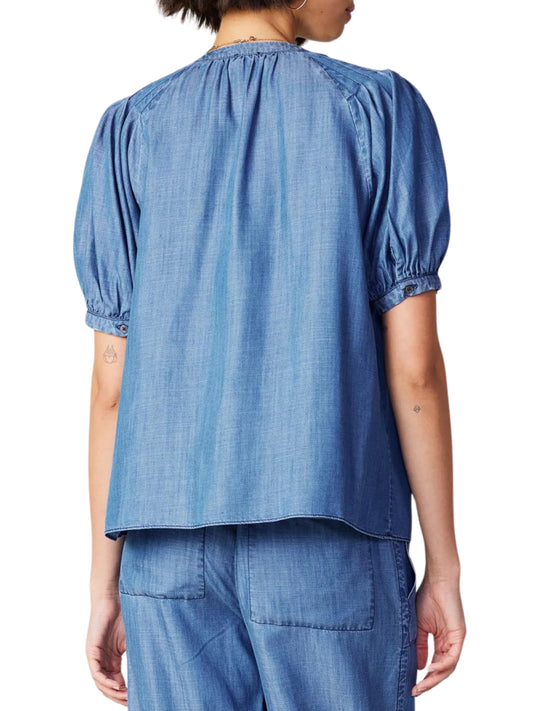 Blusa de Mezclilla con Manga Corta - Escorpio Boutique