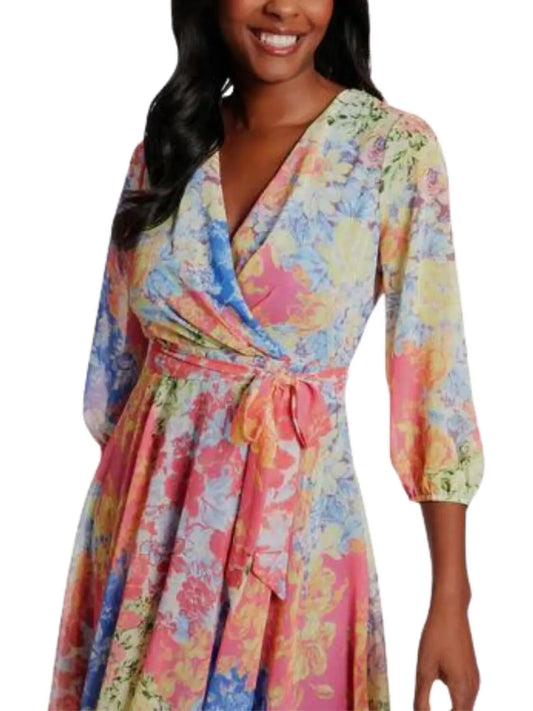 Vestido corto asimétrico. - Escorpio Boutique