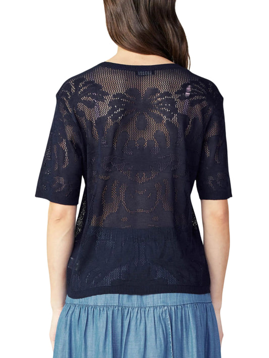 Blusa en crochet de manga corta - Escorpio Boutique