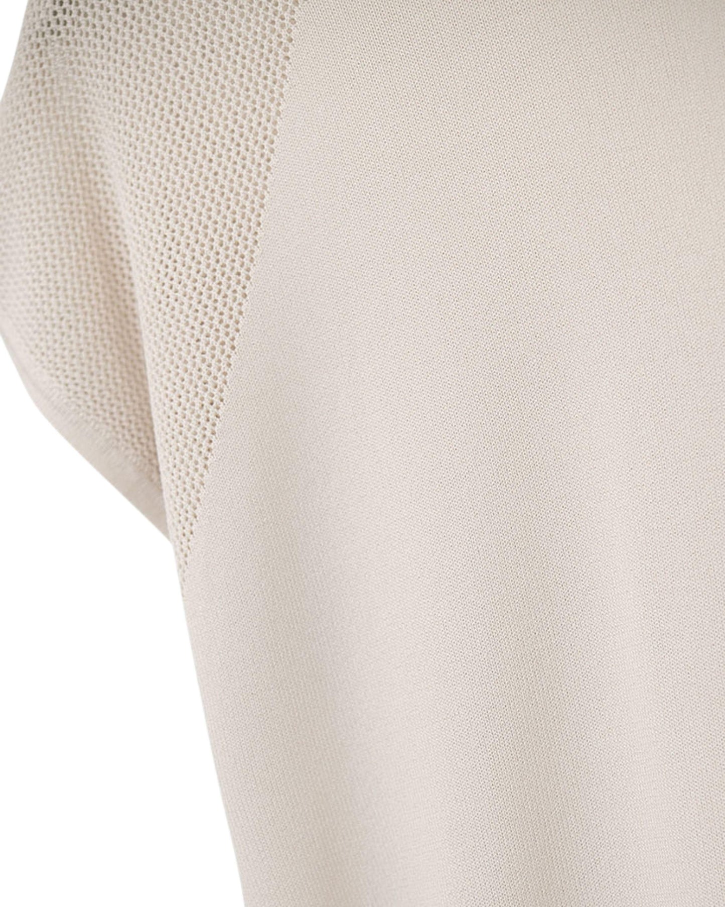 Sweater Beige Manga Corta Detalle