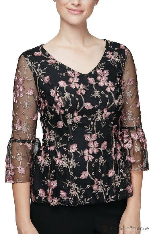 Blusa bordada de manga 3/4