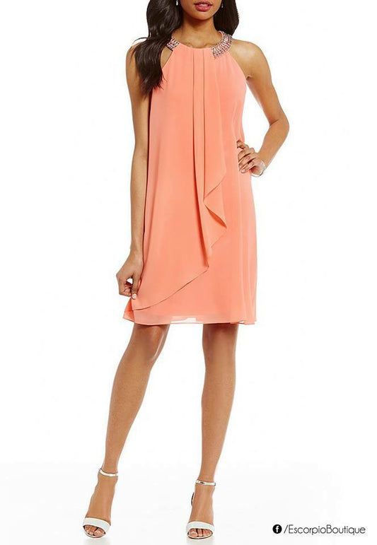 Vestido Corto sin mangas con cuello bordado