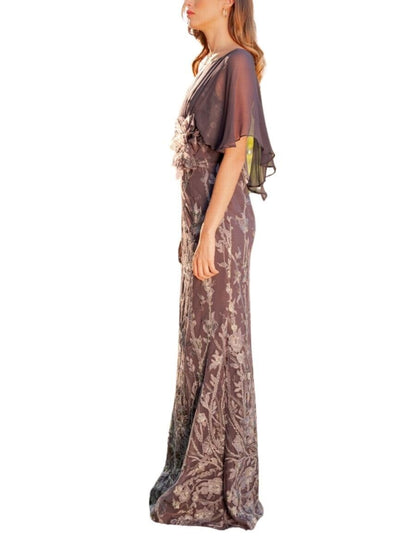 Vestido largo con capa de gasa
