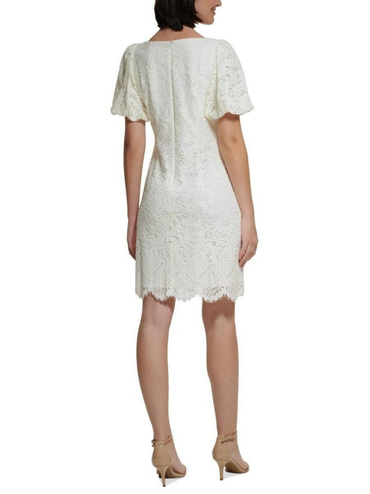 Vestido Corto de encaje con mangas abullonadas