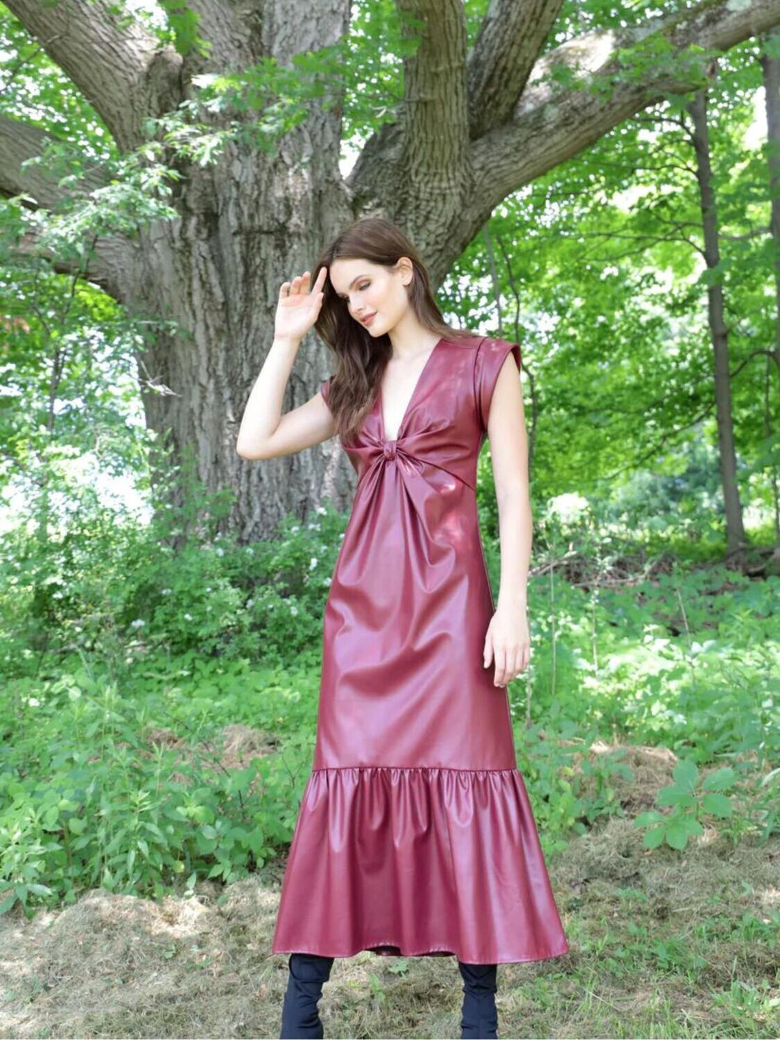 Vestido midi en piel vegana