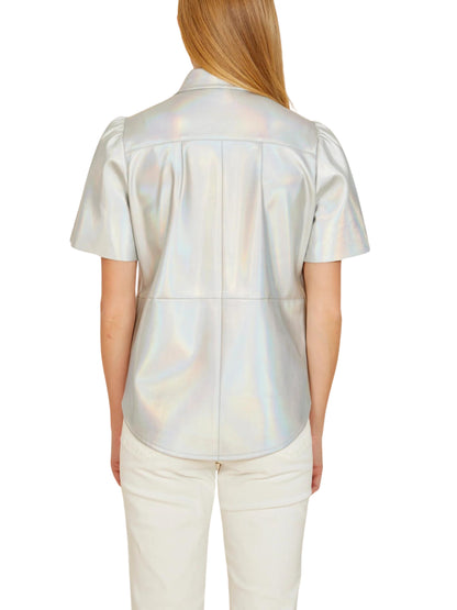 Blusa de piel vegana