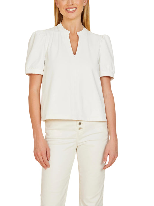 Blusa de manga corta en piel vegana