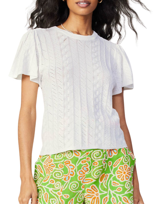 Blusa de punto con manga corta.