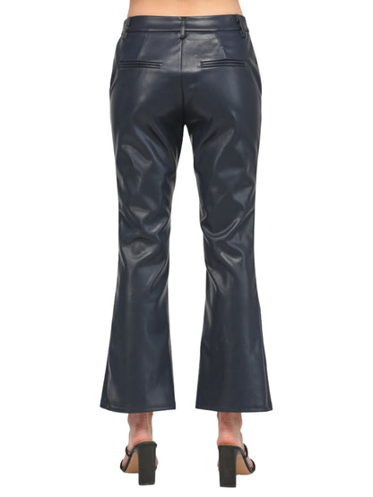 Pantalón en piel vegana