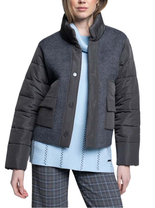 Chaqueta corta combinada