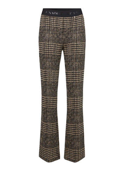 Pantalón en tartán corte campana.