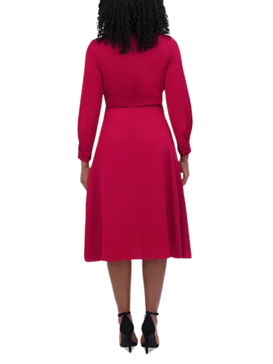 Vestido corto cuello holgado