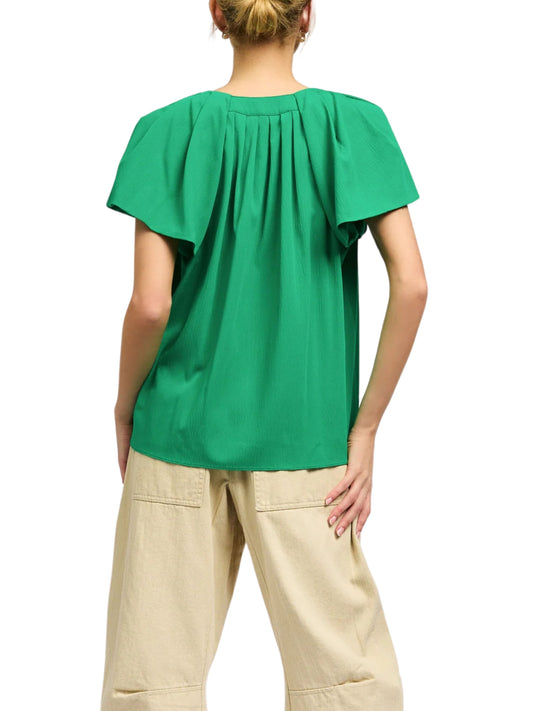 Blusa de manga corta plisada