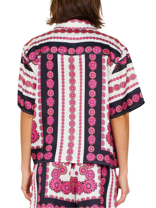 Conjunto de blusa y short satinado