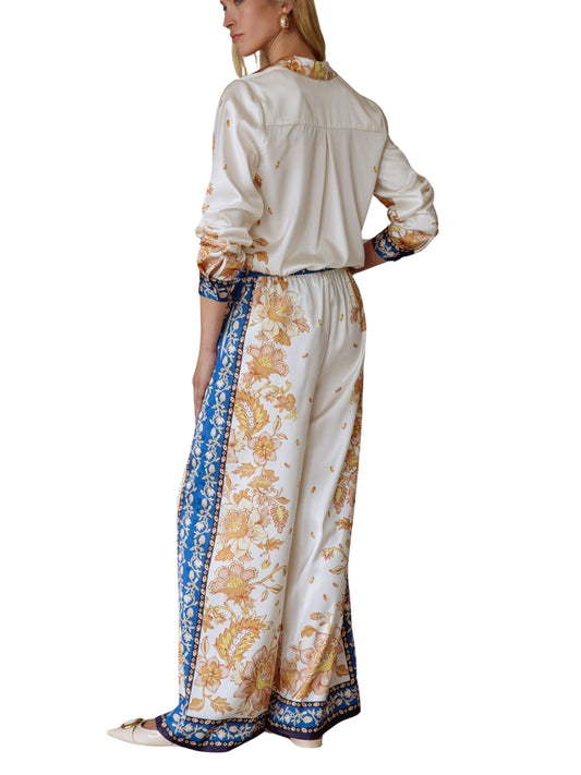 Set de blusa y pantalón en satín con print floral