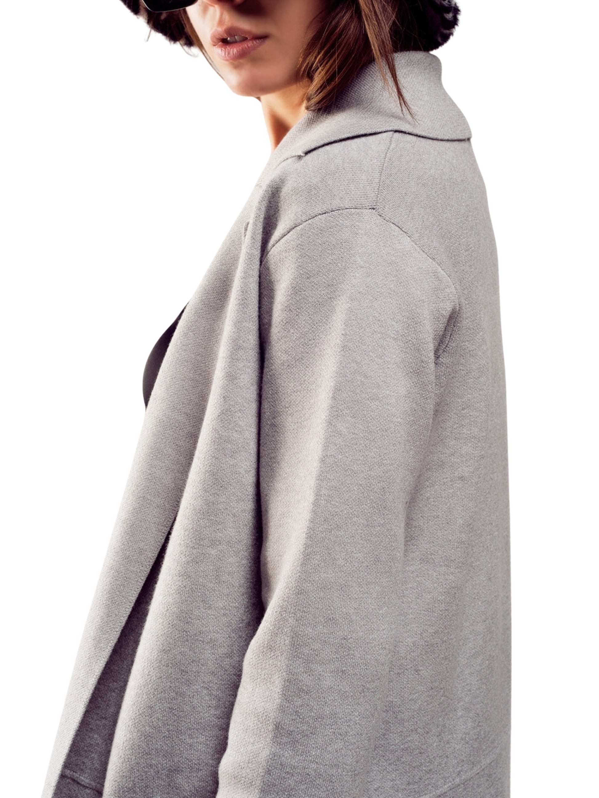 Escorpio Boutique - Sweater  Largo Abierto con Bolsos Frontales