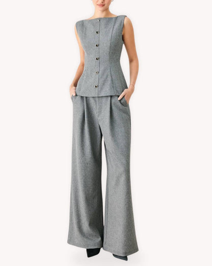 Chaleco sastre entallado gris para mujer con botones metálicos look completo
