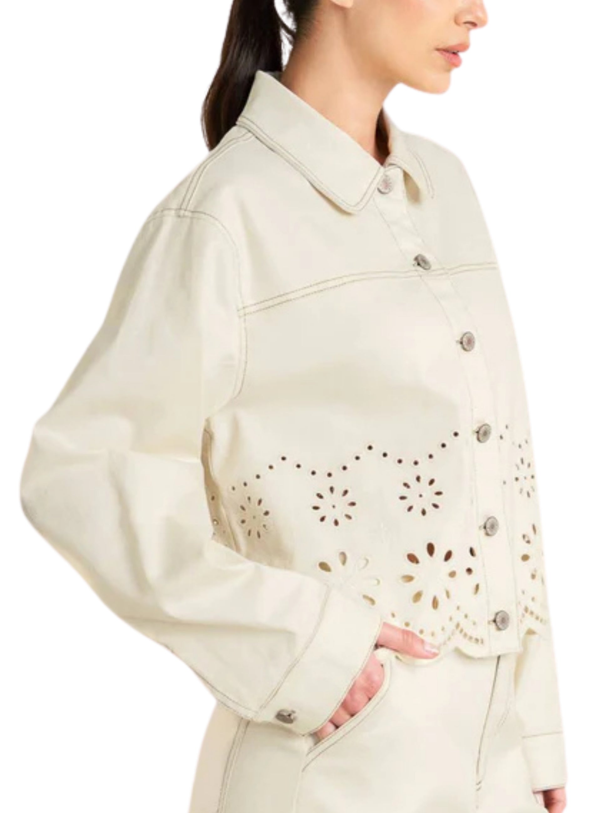 Escorpio Boutique- Conjunto de Mezcilla con Ojillos