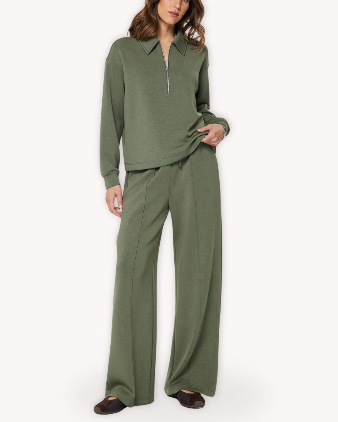 Conjunto modal verde olivo vista completa de dos piezas con top de manga larga y pantalón pierna recta