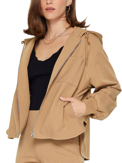 conjunto casual chamarra pantalón
Modal
