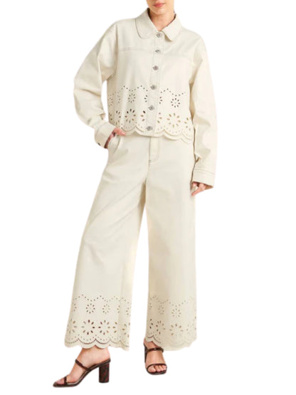 Escorpio Boutique- Conjunto de Mezcilla con Ojillos