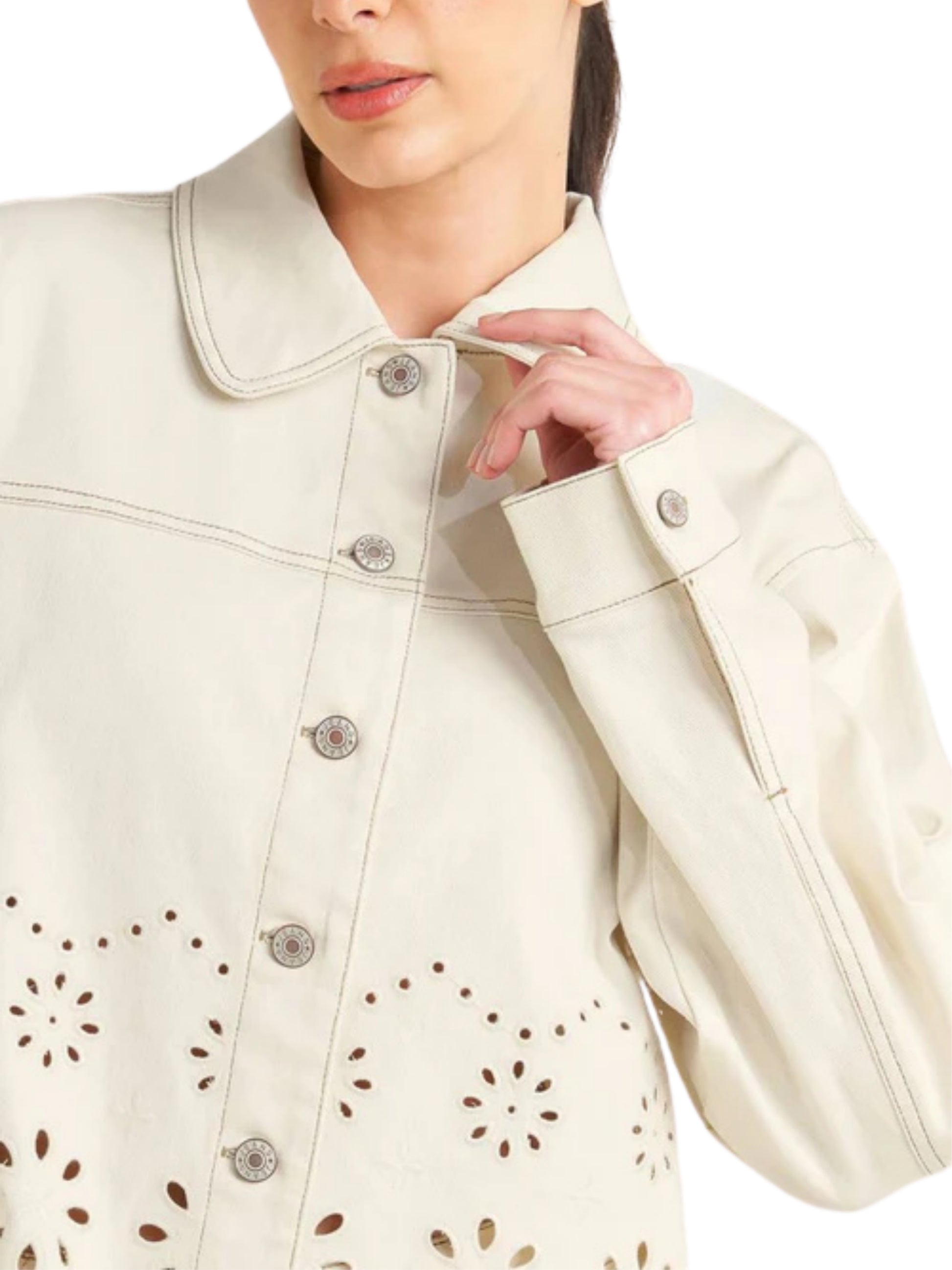 Escorpio Boutique- Conjunto de Mezcilla con Ojillos