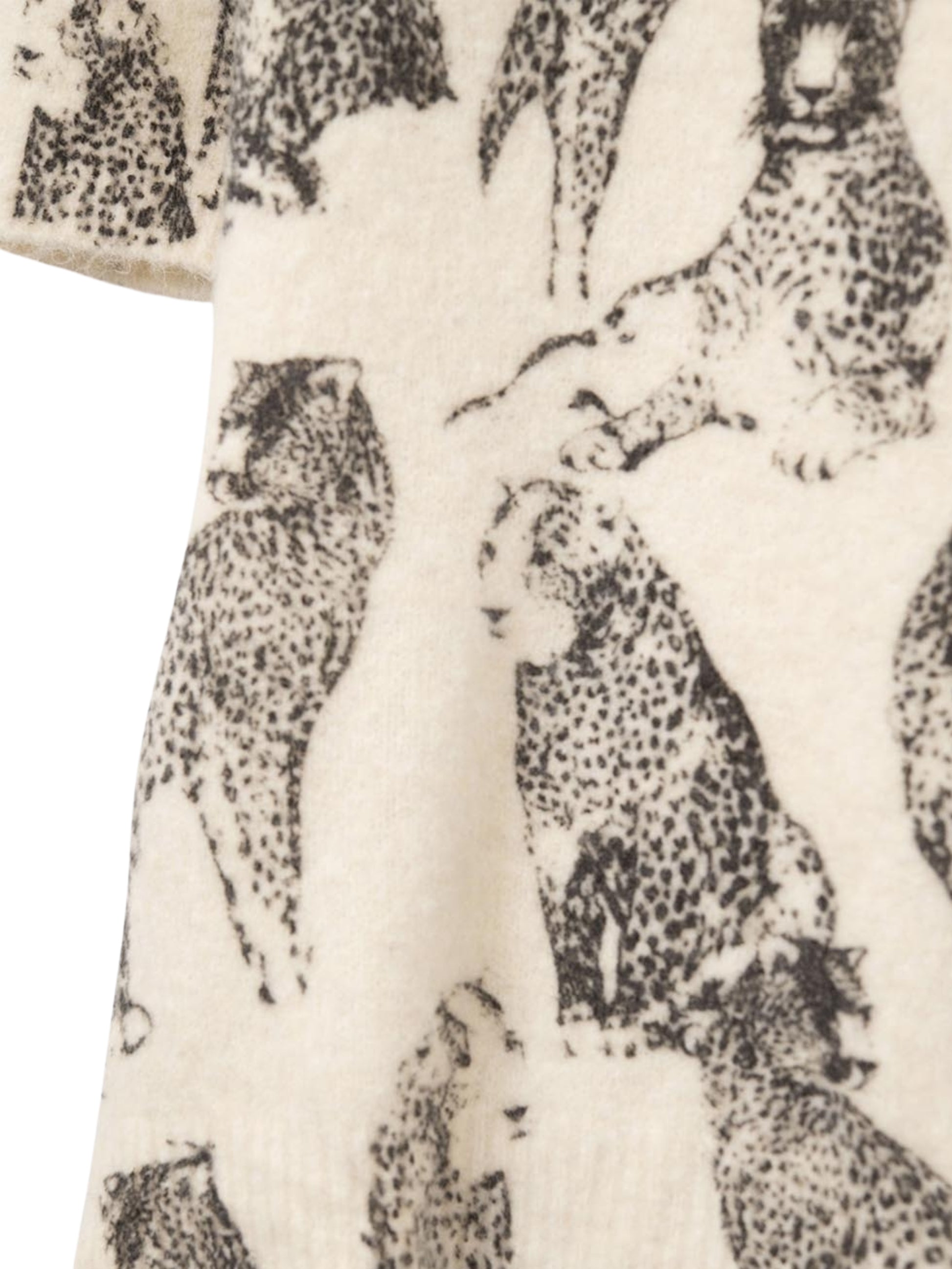 Escorpio Boutique - Sweater de manga corta animal Print