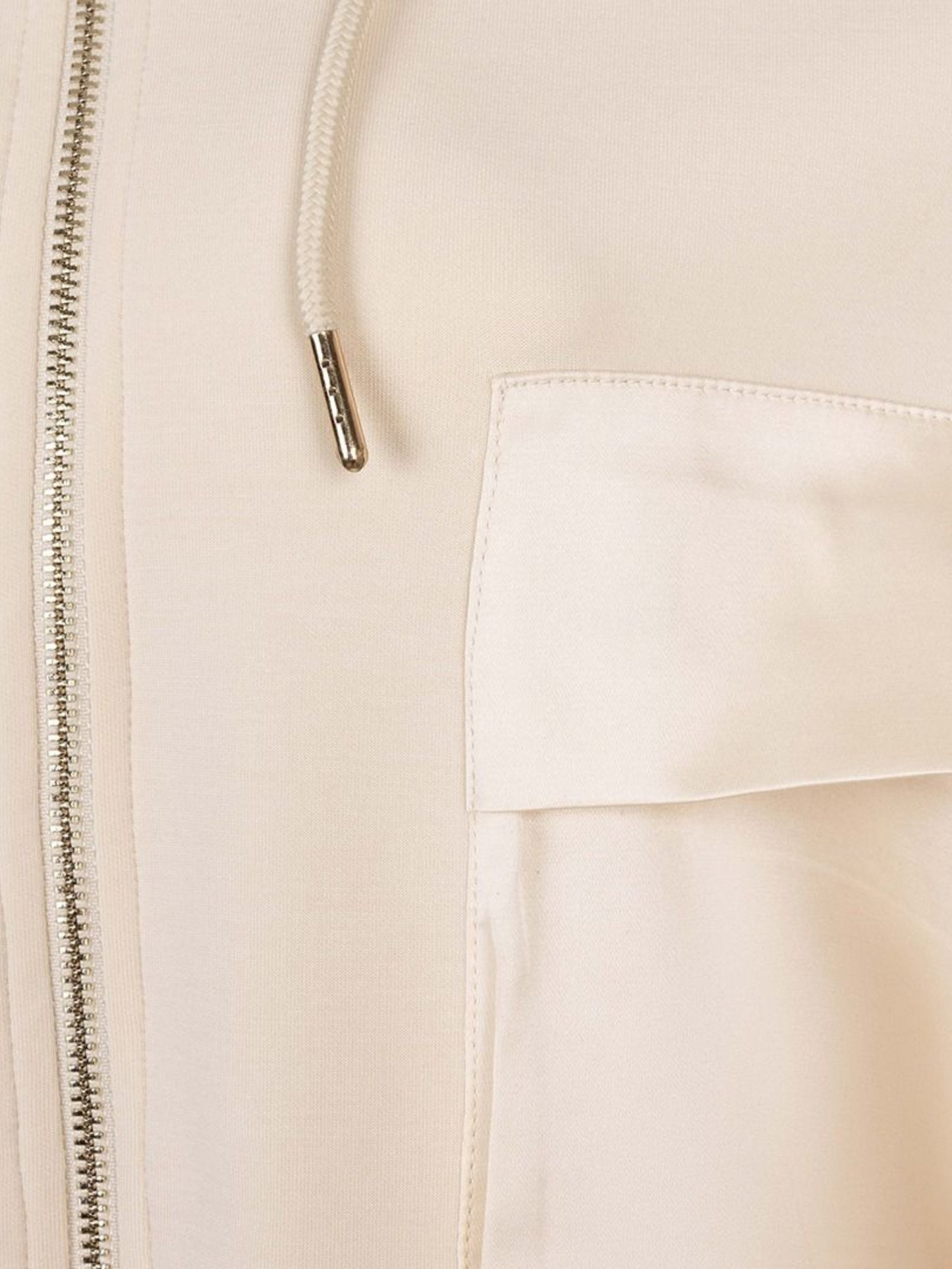Chaqueta en modal