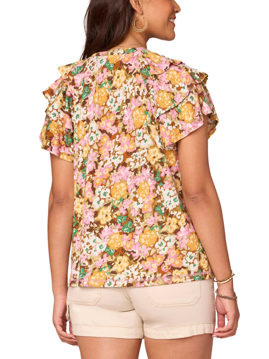 Blusa de manga corta con olanes.