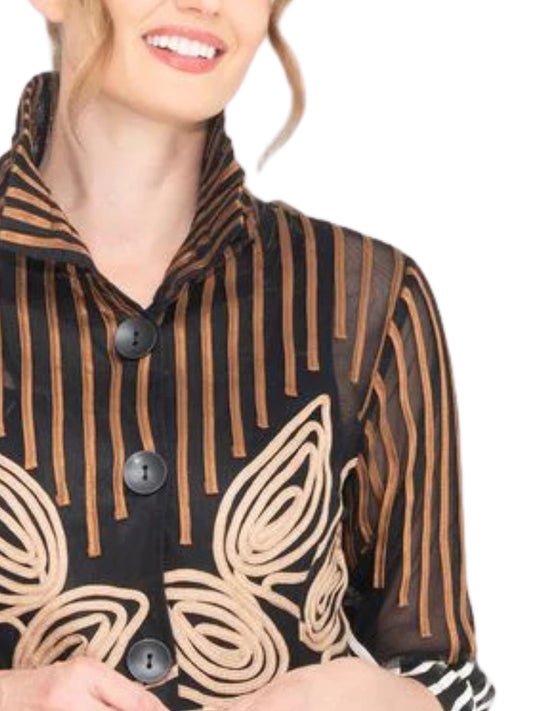 Saco en Mesh con Bordado Soutache