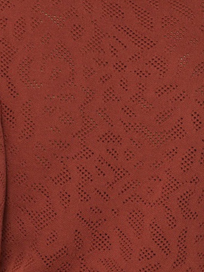 Escorpio Boutique Detalle de blusa de punto calado terracota