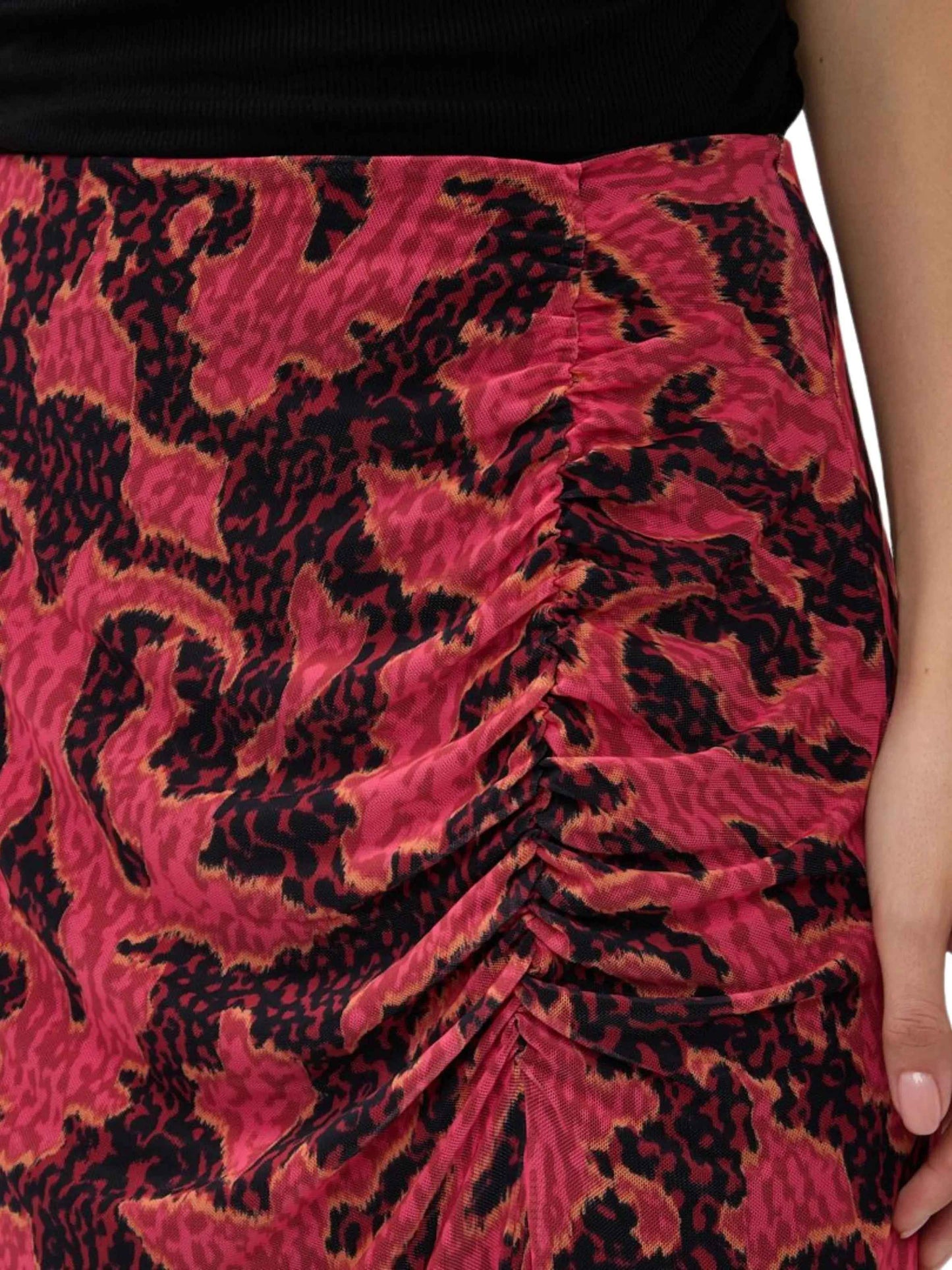 Falda drapeada en mesh - Escorpio Boutique