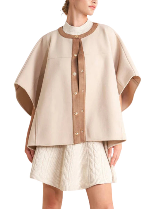 Escorpio Boutique - Poncho corto con botones dorados