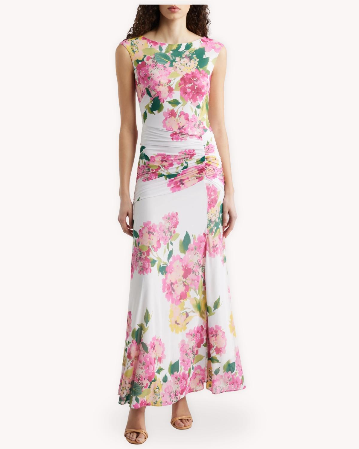 Vestido maxi mesh floral vista frontal completa con drapeado y abertura en falda