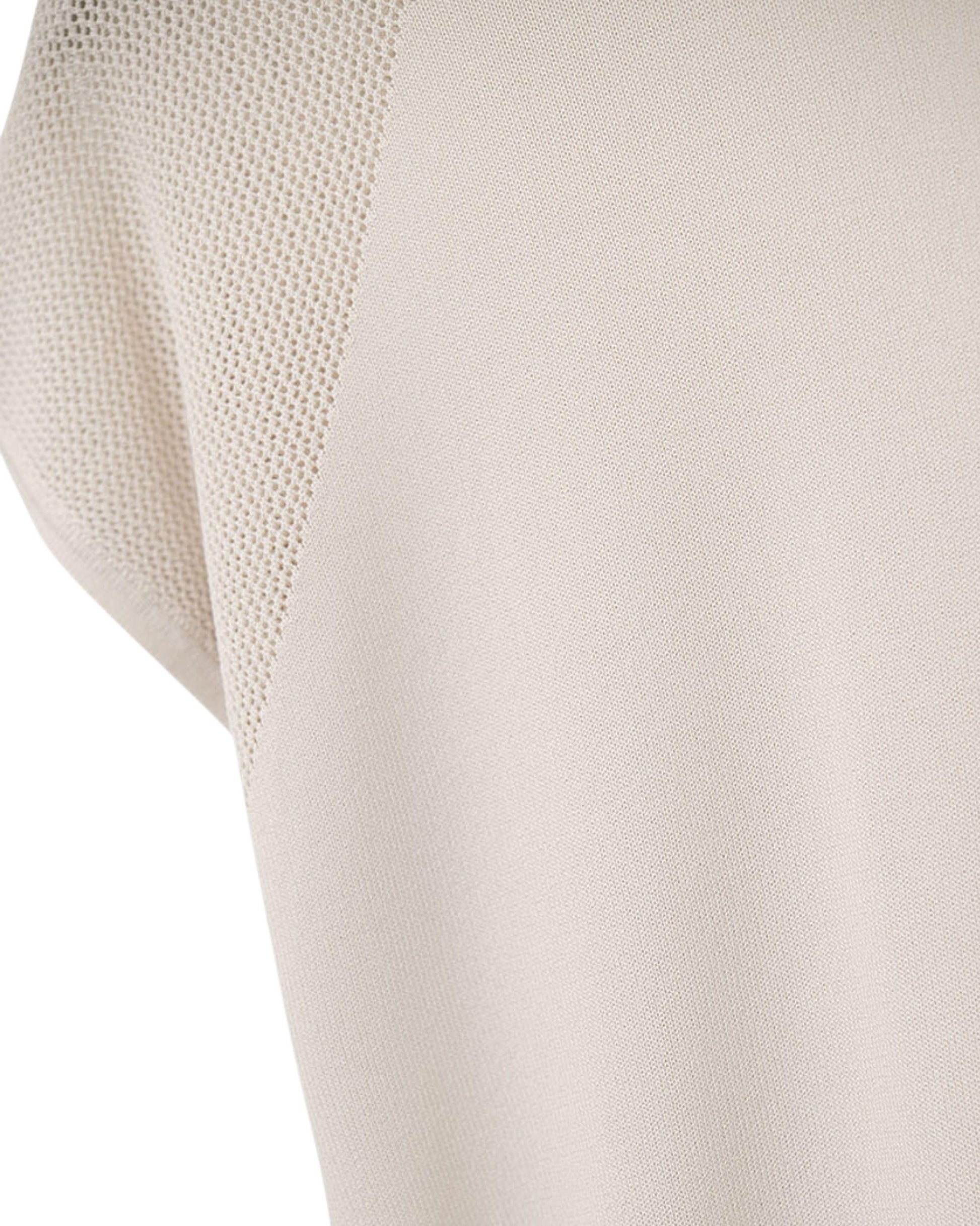 Sweater Beige Manga Corta Detalle
