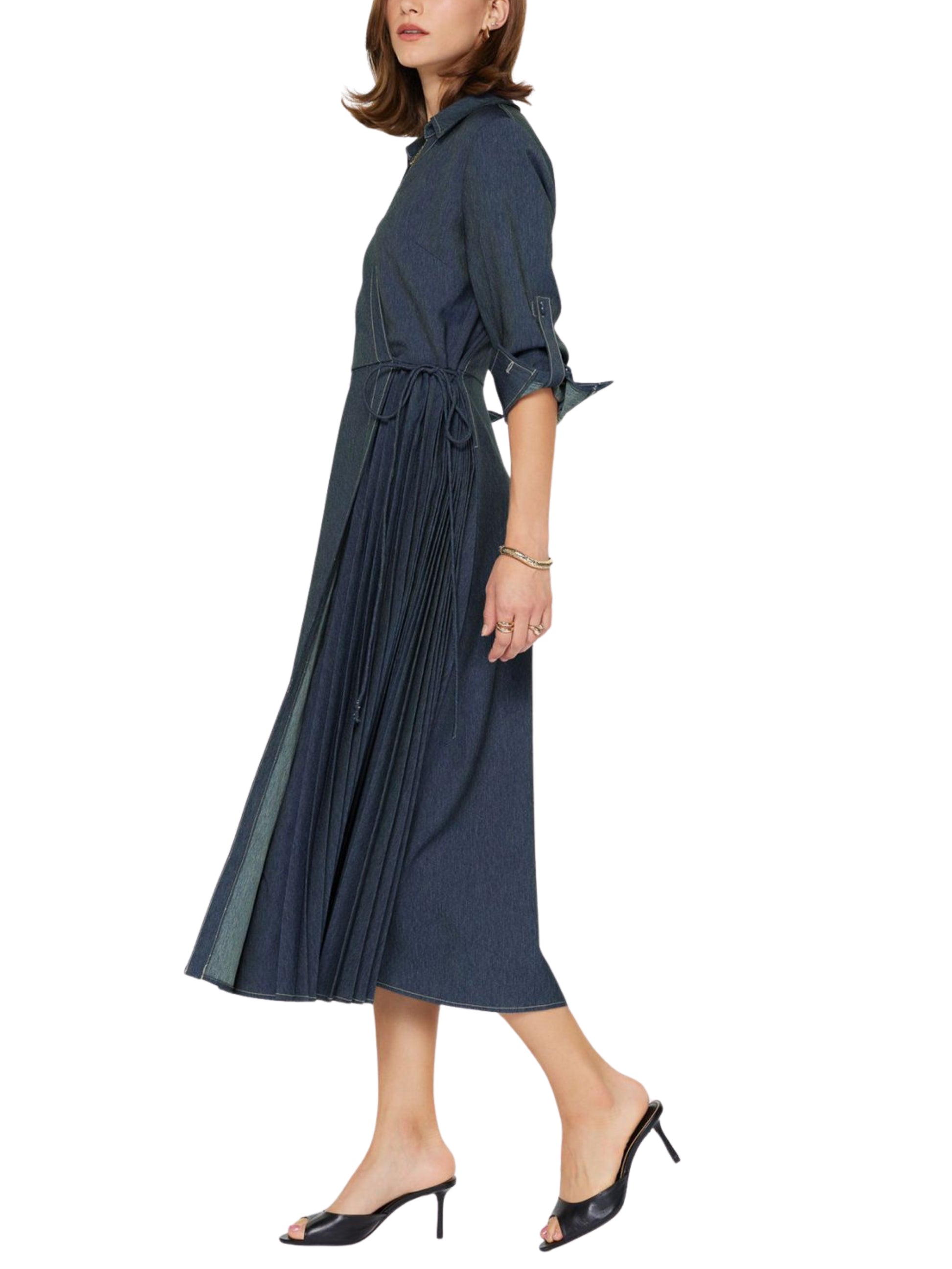 Escorpio Boutique-Vestido Midi Camisero de Mezclilla Plisado