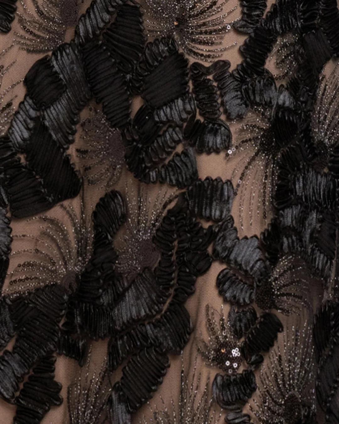 Vestido largo bordado floral negro detalle bordado floral en relieve