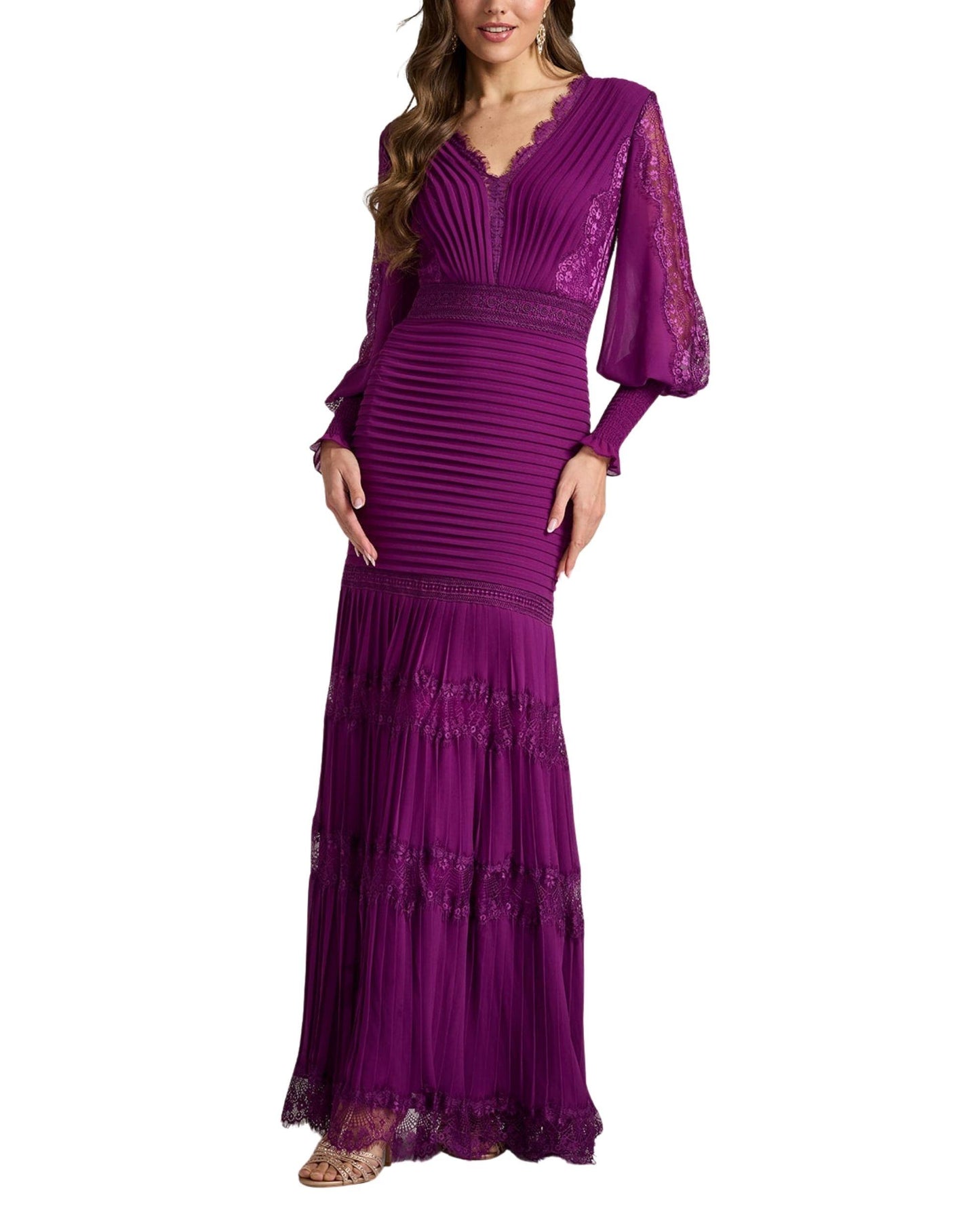 Vestido Largo Plisado con Encaje