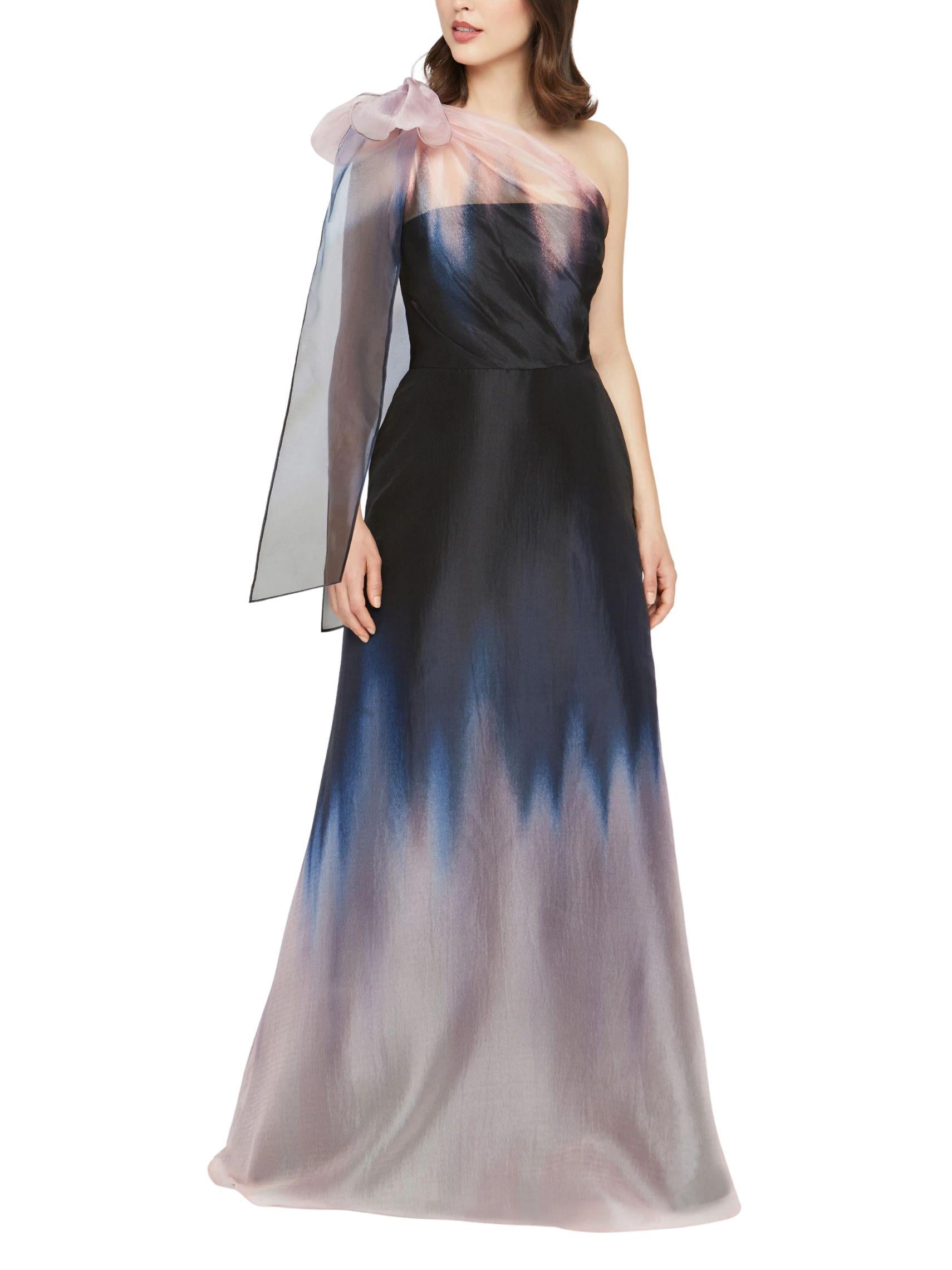 Vestido largo de un hombro en organza degradado 